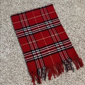Classic Cashmere Red Plaid Scarf 🧣 *NWOT